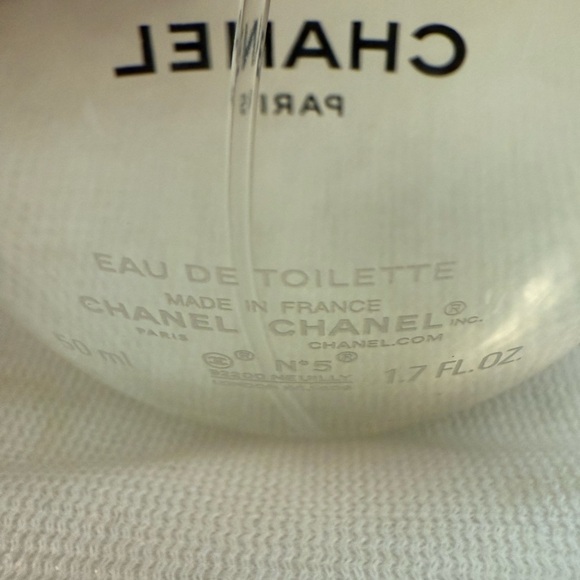 Chanel No5 L’Eau Limited Edition 1.7 EDT - Picture 7 of 10